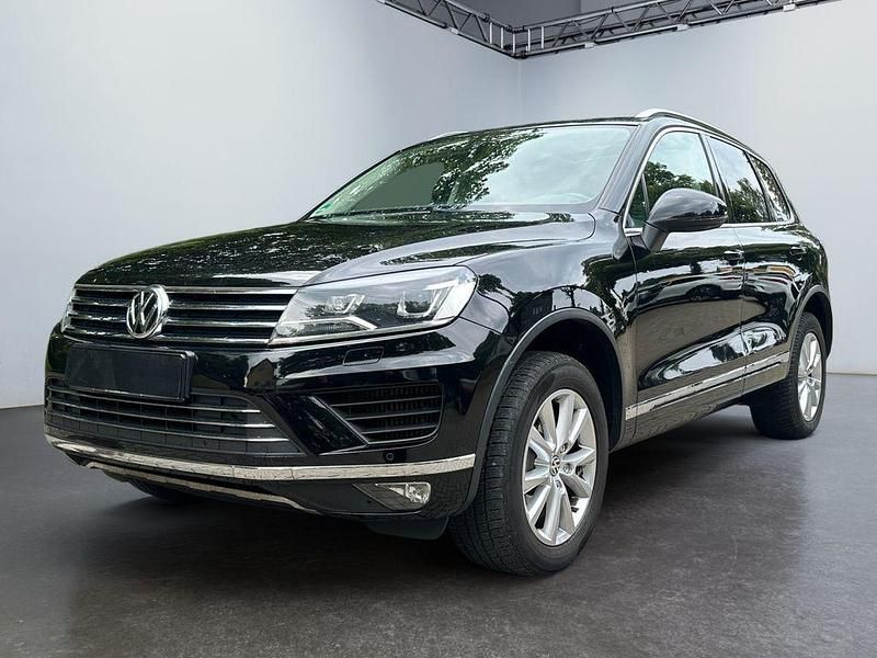 Schwarz Gebraucht 2015 VW Touareg SUV | 15.990 € (Superpreis) - Bild 1/4