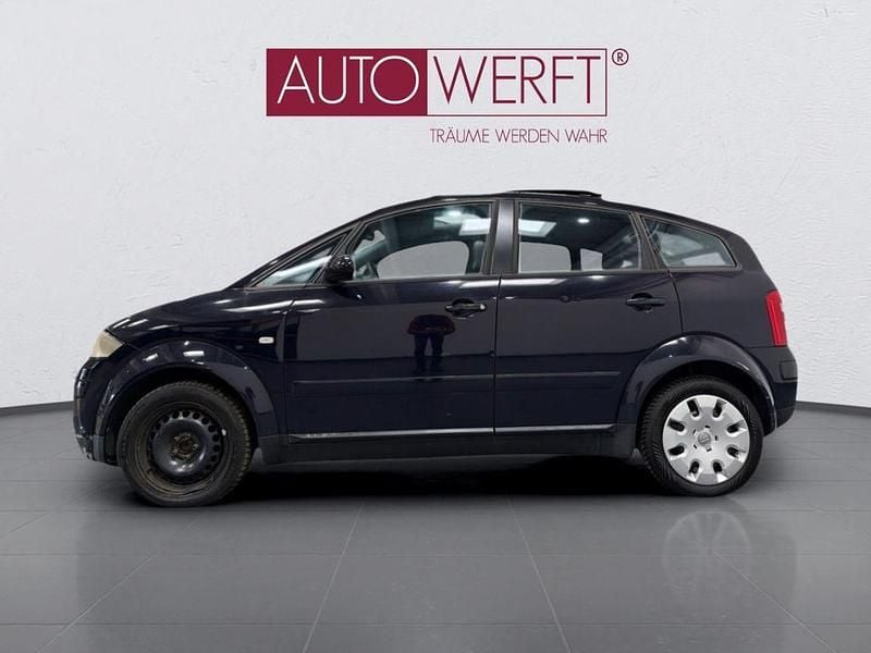 Gebraucht Audi A2 75 PS (55 kW) 2001 Blau Kleinwagen