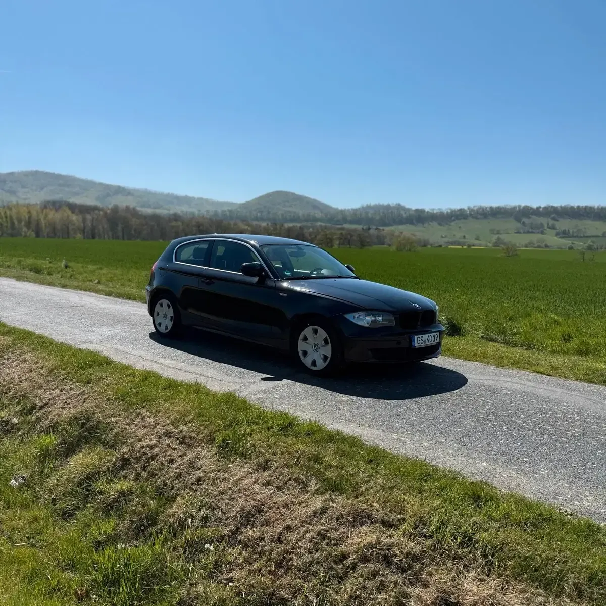 Gebraucht BMW 118 143 PS (105 kW) 2011 Schwarz Kleinwagen