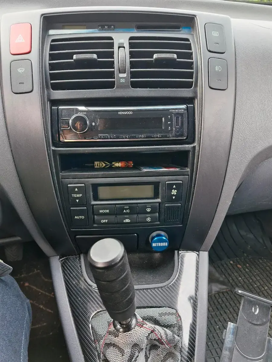 Gebraucht Hyundai Tucson 141 PS (103 kW) 2006 Schwarz SUV