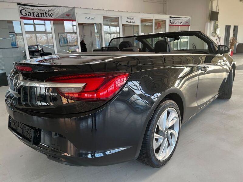 Gebraucht Opel Cascada Innovation 170 PS (125 kW) 2015 Schwarz Cabrio