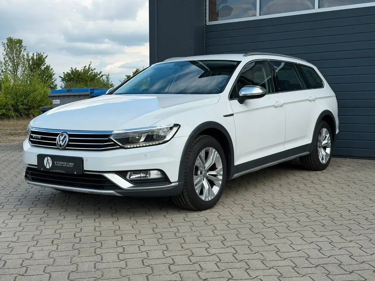 Gebraucht VW Passat Alltrack 190 PS (139 kW) 2016 Weiß Kombi