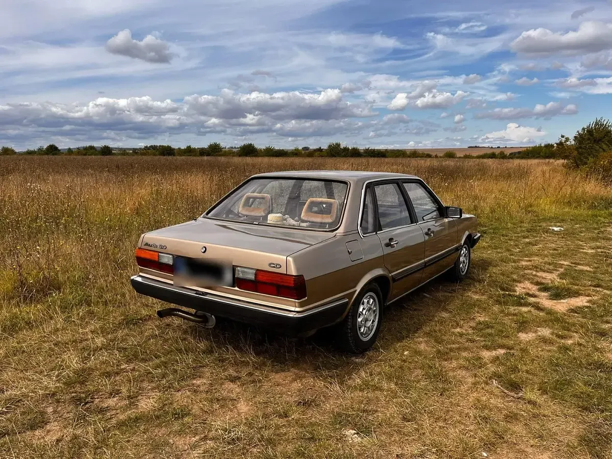 Gebraucht Audi 80 115 PS (84 kW) 1982 Gold Limousine