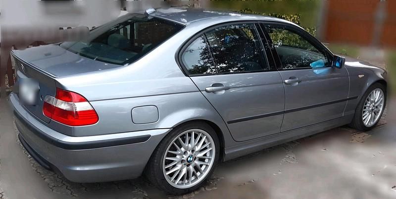 Gebraucht BMW 330 204 PS (150 kW) 2003 Grau Limousine