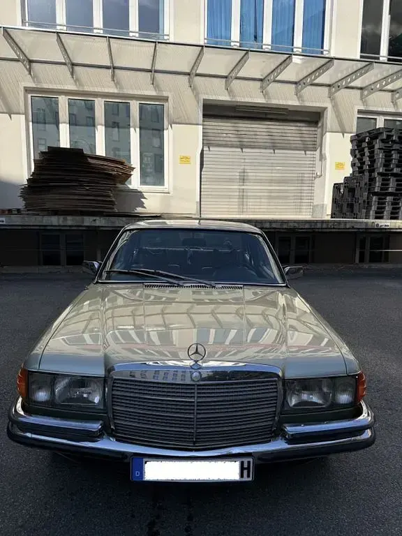 Gebraucht Mercedes 280 SE 185 PS (136 kW) 1973 Silber Limousine