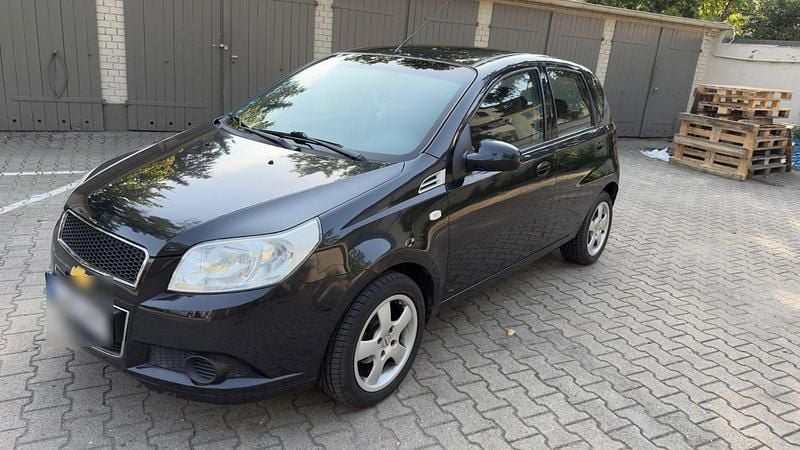 Gebraucht Chevrolet Aveo LS 84 PS (61 kW) 2010 Schwarz Limousine