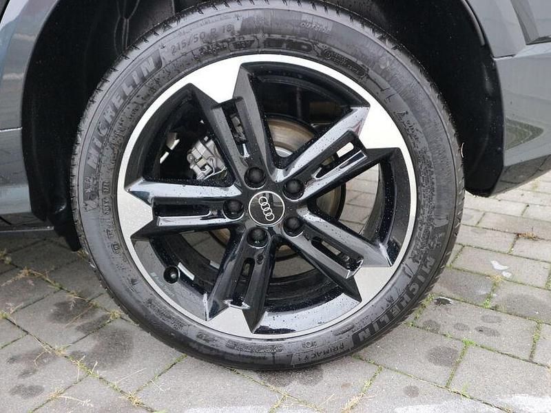 Gebraucht Audi Q2 Advanced Plus 150 PS (110 kW) 2024 Mythosschwarz metallic SUV