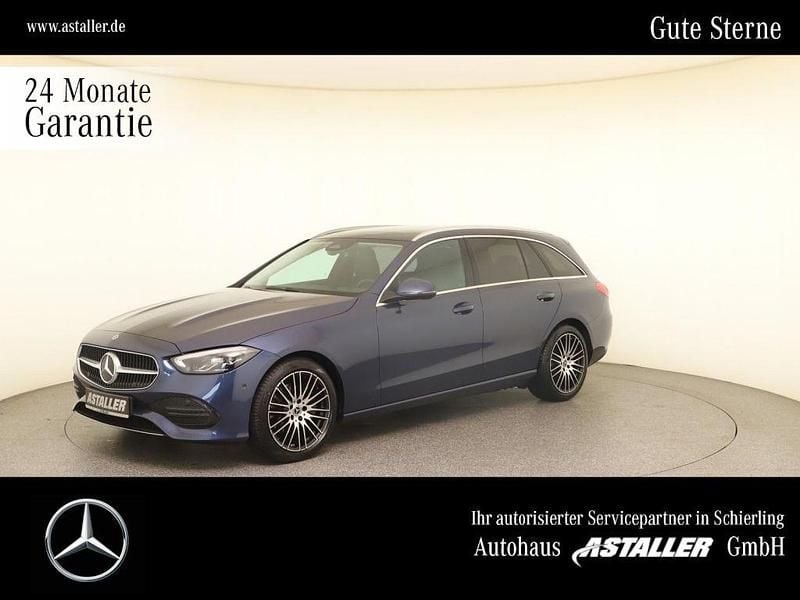 Metalliclack sodalithblau Gebraucht 2024 Mercedes C200 Avantgarde Kombi | 37.799 € (Guter Preis) - Bild 1/4