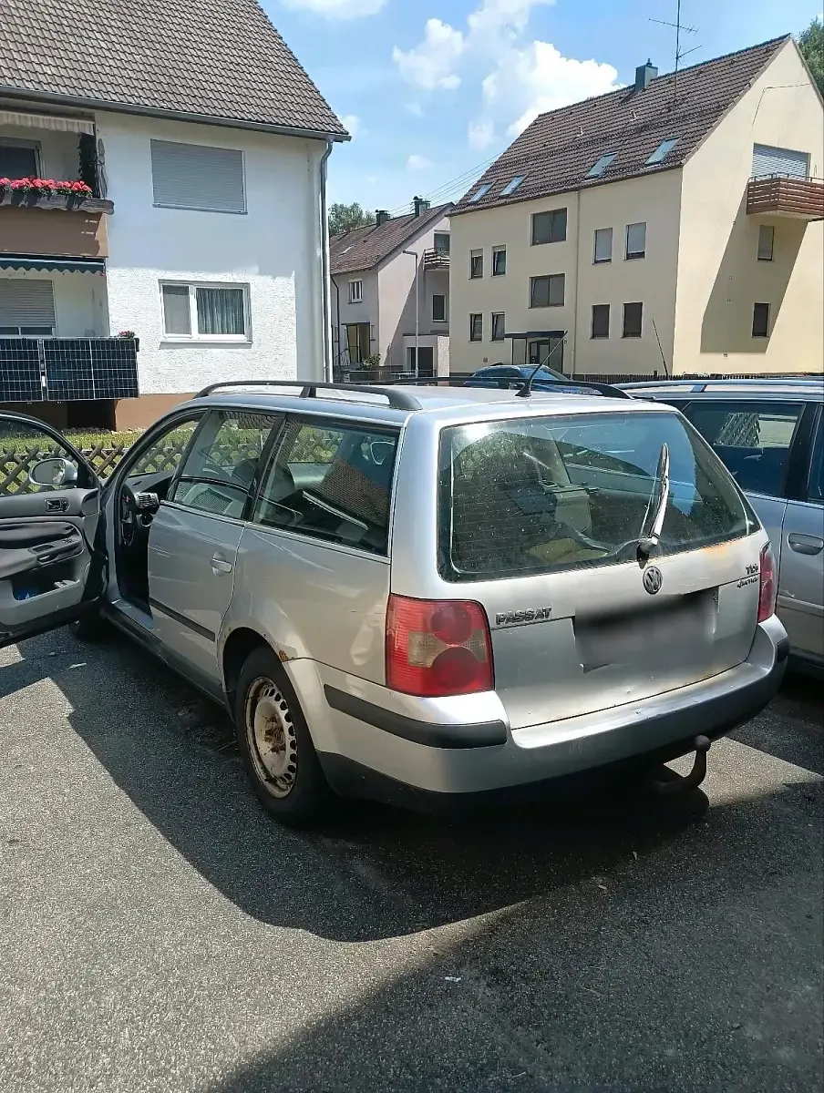 Gebraucht VW Passat 131 PS (96 kW) 2005 Silber Kombi