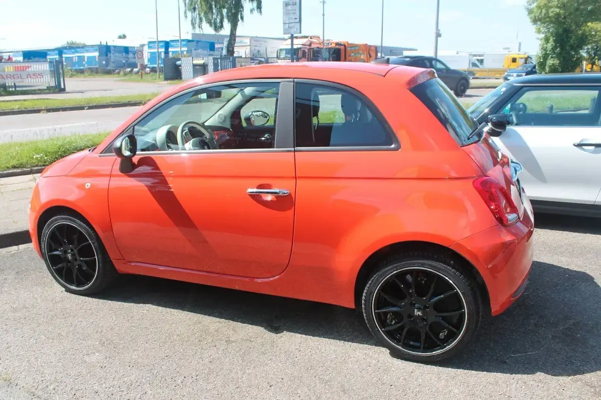 Gebraucht Fiat 500 71 PS (52 kW) 2021 Orange Kleinwagen