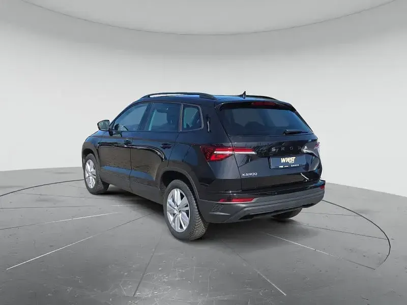 Gebraucht Skoda Karoq Selection 150 PS (110 kW) 2025 Blackmagic perleffekt SUV