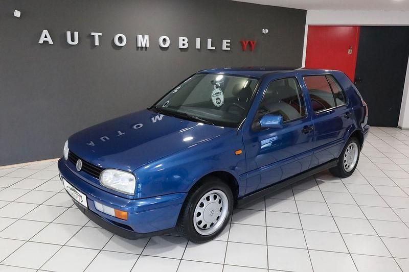 Gebraucht VW Golf III 75 PS (55 kW) 1995 Blau Limousine