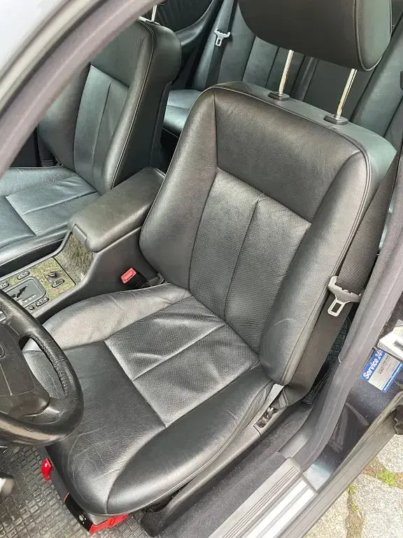 Gebraucht Mercedes E420 Avantgarde 279 PS (205 kW) 1996 Blau Limousine