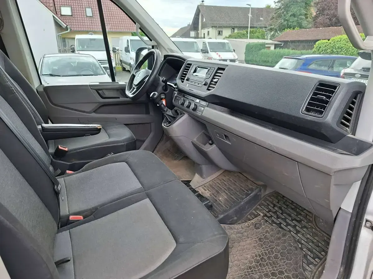 Gebraucht VW Crafter 177 PS (130 kW) 2018 Candyweiß Van