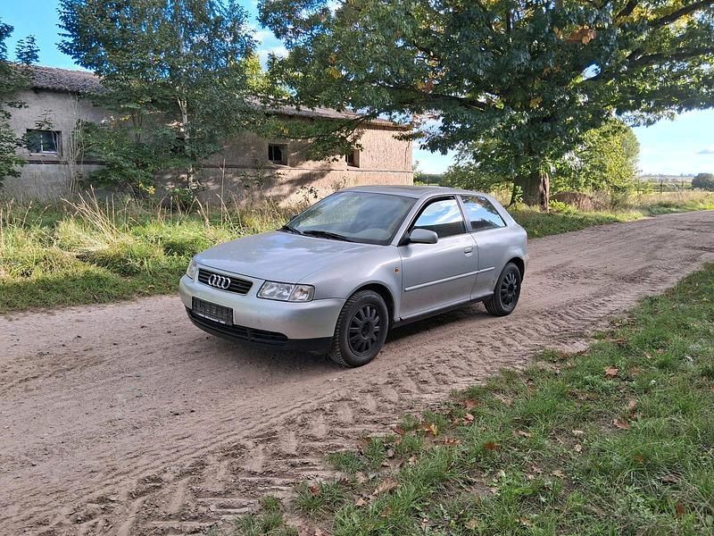 Gebraucht 1998 Audi A3 Kleinwagen | 750 € (Guter Preis) - Bild 1/4