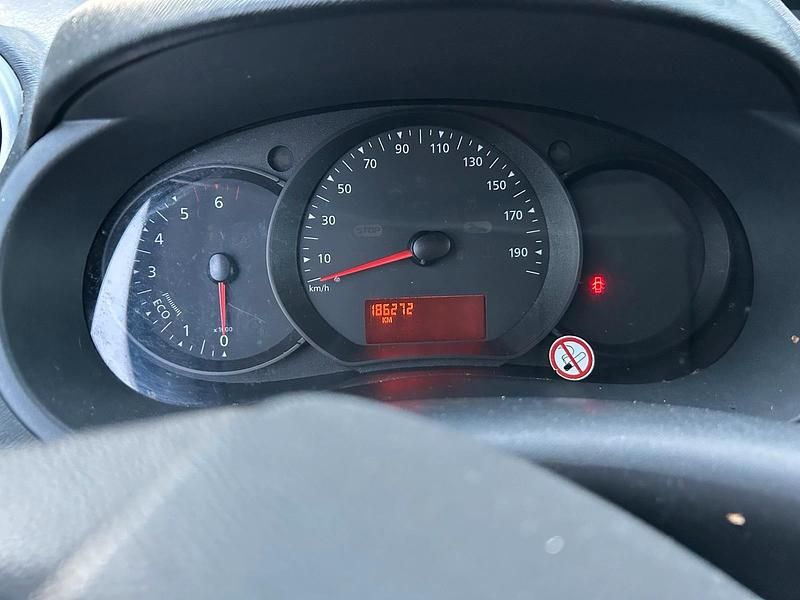 Gebraucht Renault Kangoo 55 PS (40 kW) 2016 Weiß Van / Kleinbus