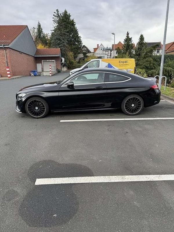 Gebraucht Mercedes C220 AMG line 170 PS (125 kW) 2016 Coupé