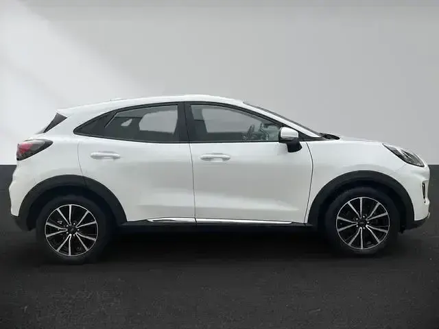 Brugt Ford Puma Titanium 125 HK (91 kW) 2021 Hvid Sedan