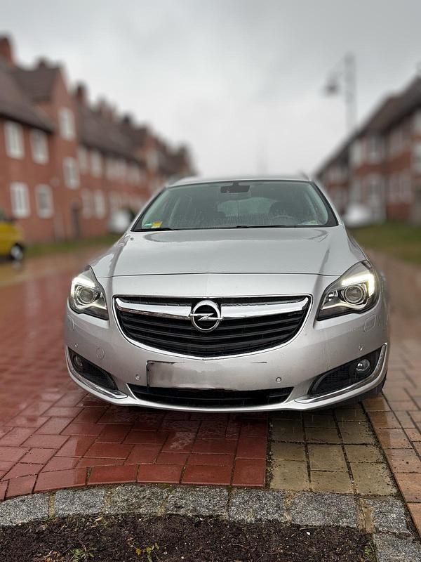 Gebraucht Opel Insignia 2016 Silber Kombi