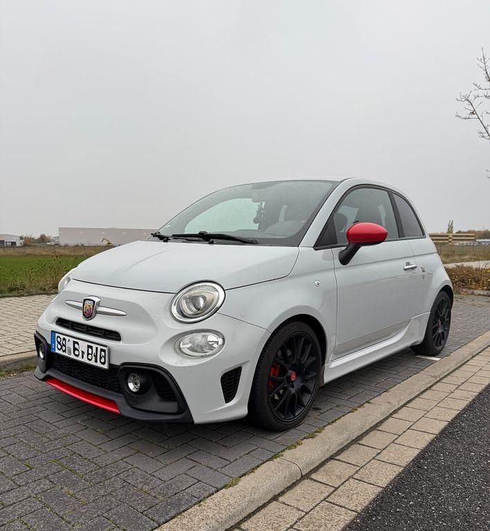 Grau Gebraucht 2017 Abarth 595 Pista Kleinwagen | 13.000 € (Guter Preis) - Bild 1/4