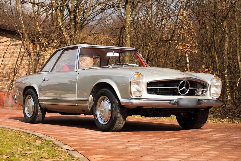 Gebraucht Mercedes W113 150 PS (110 kW) 1965 Silber Cabrio
