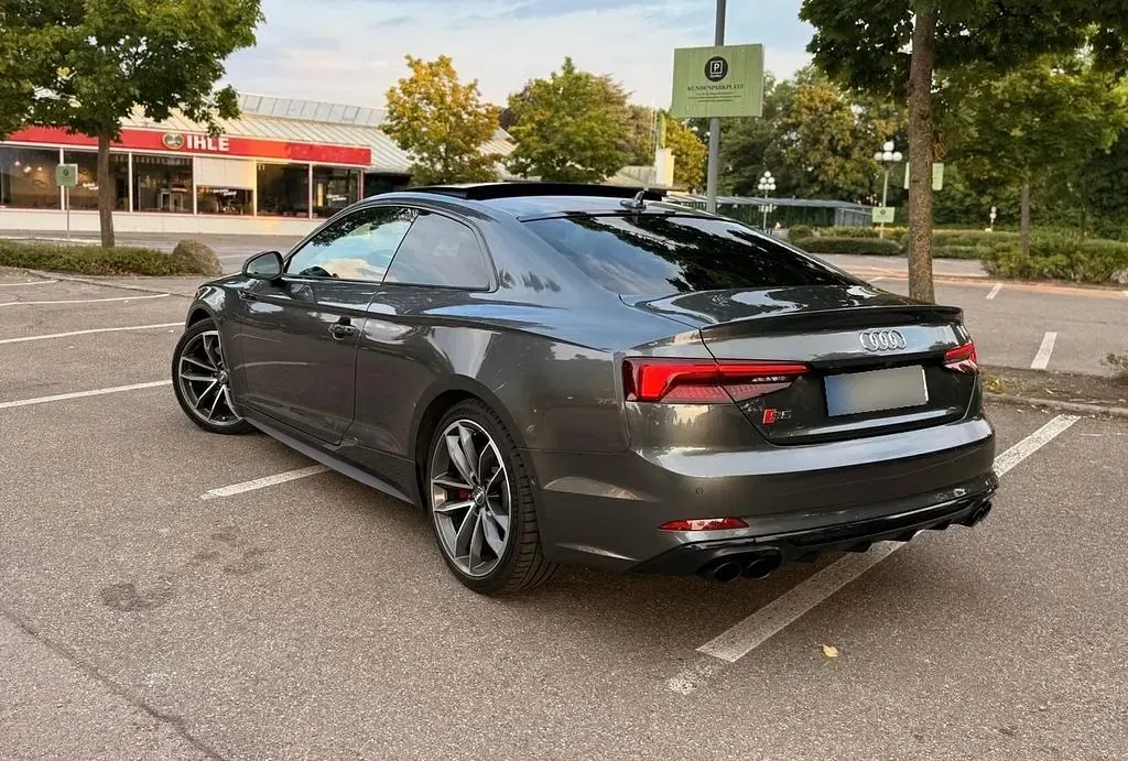 Gebraucht Audi S5 Sport 354 PS (260 kW) 2018 Grau Coupé