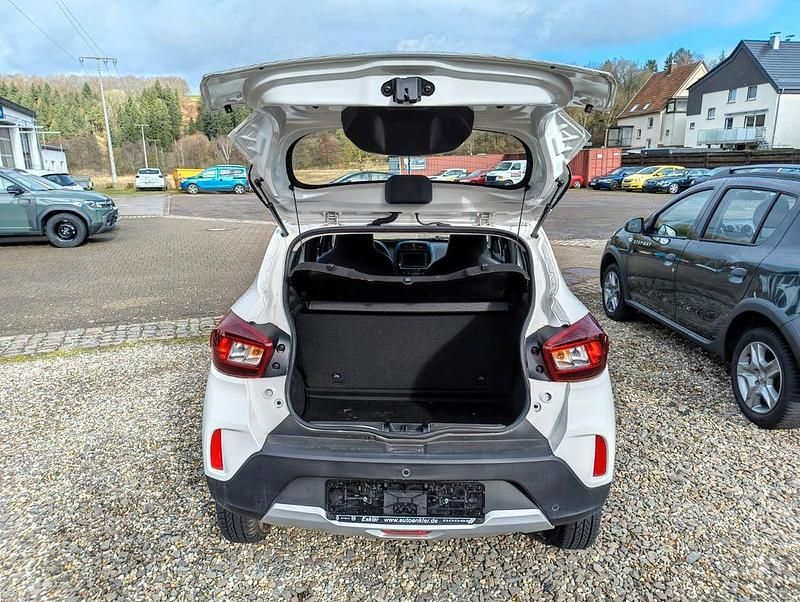 Gebraucht Dacia Spring Comfort 33 kW (45 PS) 2021 Weiß Kleinwagen