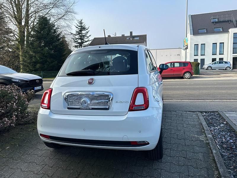 Gebraucht Fiat 500 Lounge 69 PS (50 kW) 2023 Weiß Kleinwagen