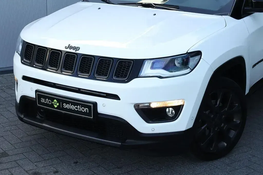 Gebraucht Jeep Compass 150 PS (110 kW) 2021 Weiß SUV