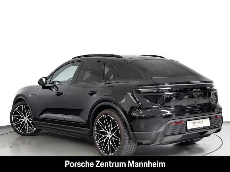 Używany Porsche Macan 264 kW (360 KM) 2024 Czarny SUV