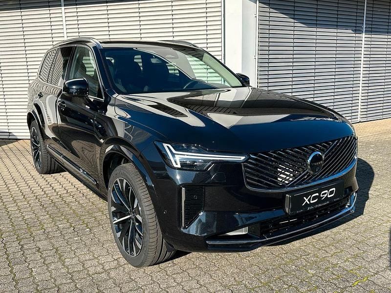 Gebraucht Volvo XC90 Plus 310 PS (228 kW) 2025 Onyx black SUV