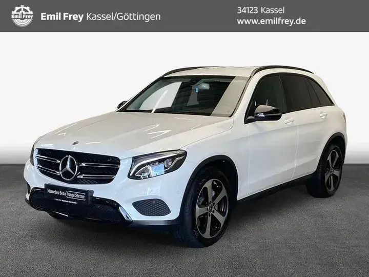 Weiß polarweiß Gebraucht 2017 Mercedes GLC220 Exclusive SUV | 25.995 € (Guter Preis) - Bild 1/4