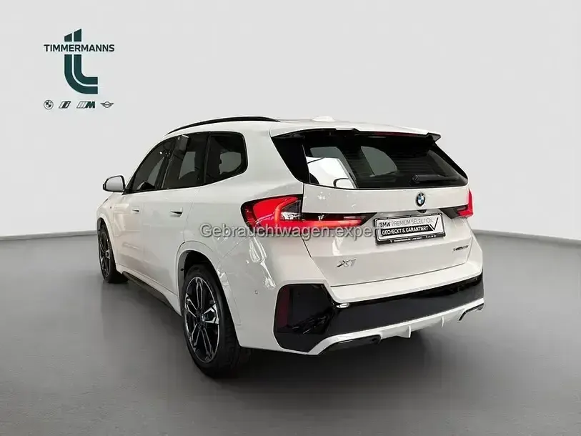 Gebraucht BMW X1 Luxury Line 218 PS (160 kW) 2025  alpinweiss 3 SUV
