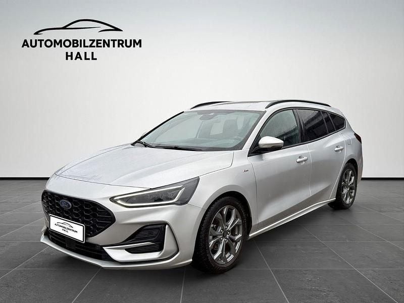 Gebraucht Ford Focus ST-Line 116 PS (85 kW) 2023 Silber Limousine