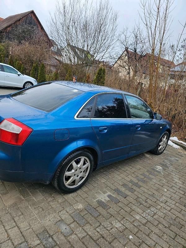 Gebraucht Audi A4 220 PS (161 kW) 2004 Blau Limousine