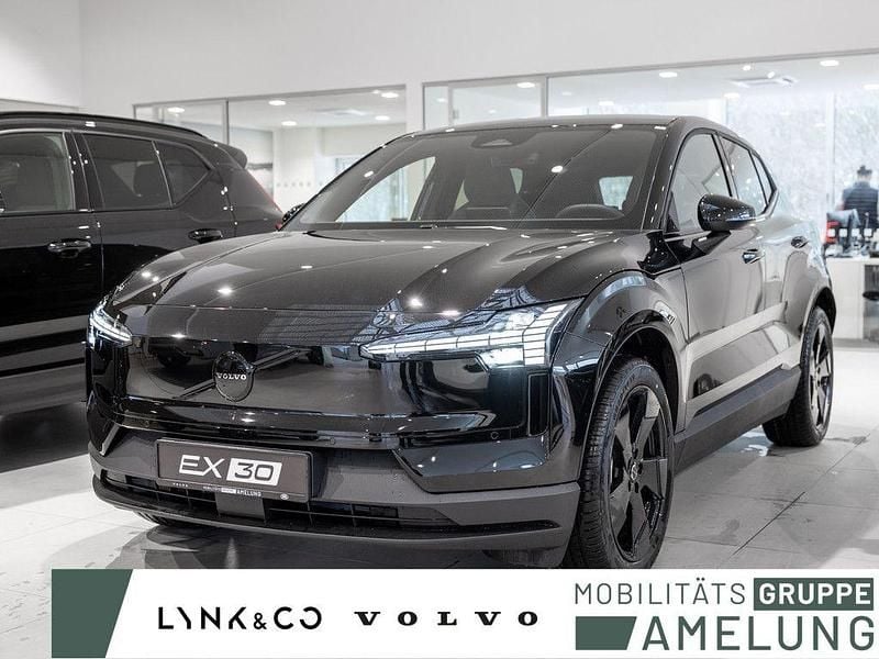 Neu Volvo EX30 Plus 200 kW (272 PS) 2026 Schwarz SUV