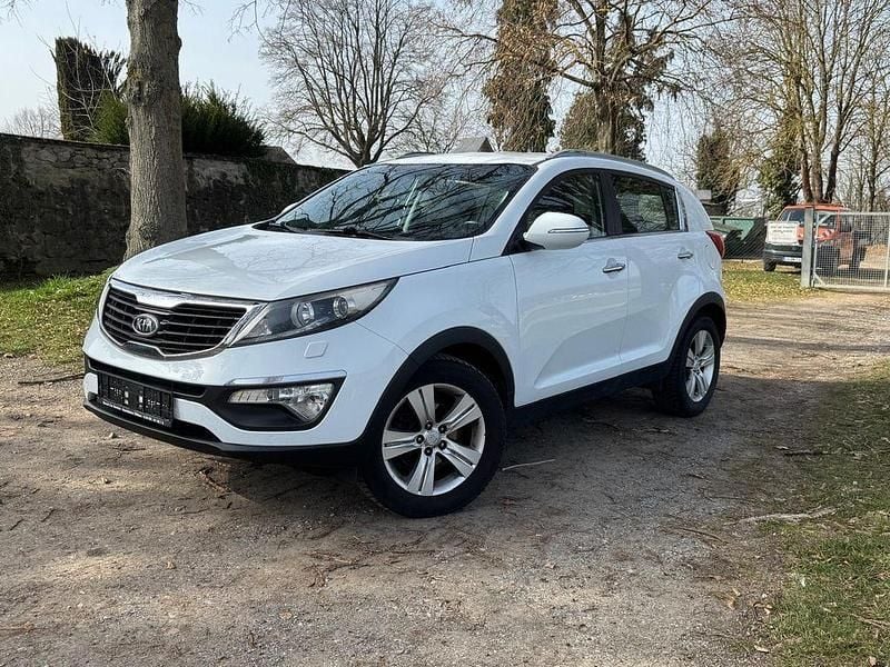 Gebraucht Kia Sportage Vision 135 PS (99 kW) 2012 Weiß SUV