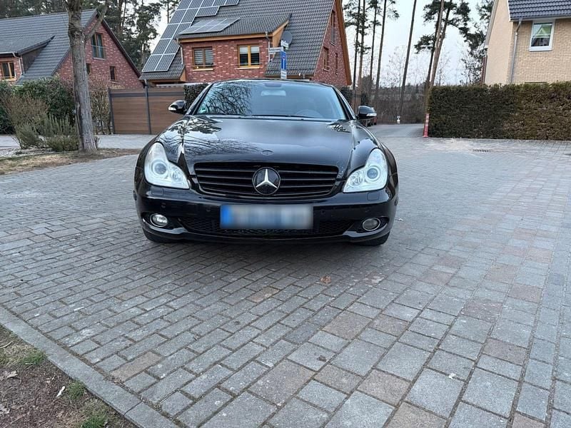 Gebraucht Mercedes CLS500 306 PS (225 kW) 2005 Schwarz Coupé