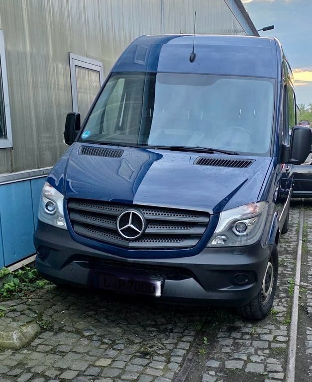 Grau Gebraucht 2016 Mercedes Sprinter Van | 12.990 € (Fairer Preis) - Bild 1/4