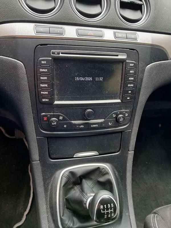 Second-hand Ford S-MAX S 131 CP (96 kW) 2014 Monovolum