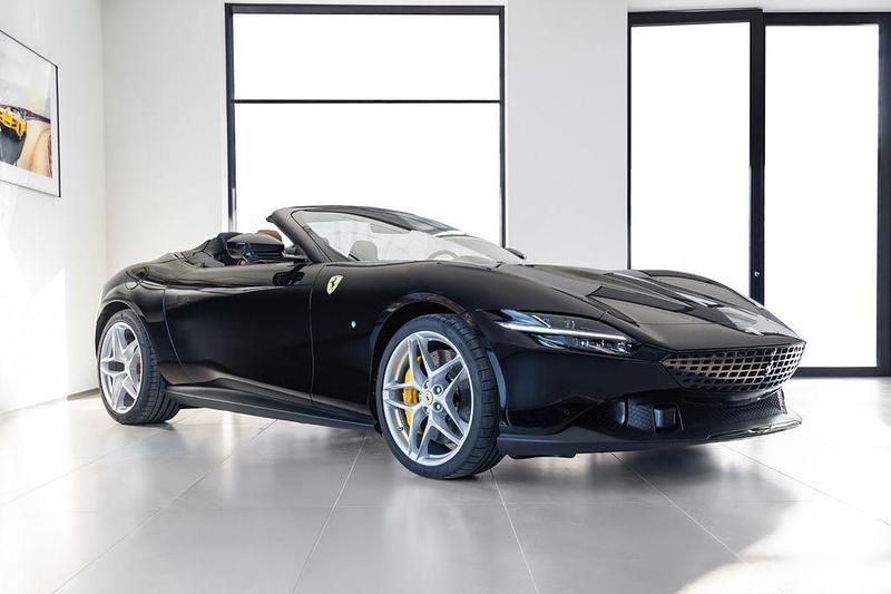 Neu Ferrari Roma 620 PS (456 kW) 2026 Schwarz Cabrio