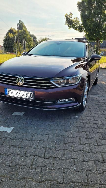 Gebraucht VW Passat Highline 150 PS (110 kW) 2017 Limousine
