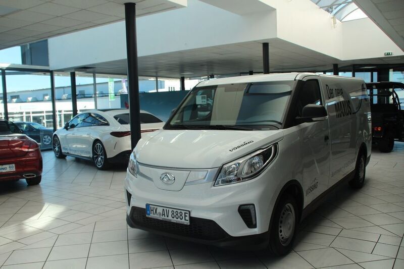 Weiß Gebraucht 2023 Maxus eDeliver 3 Van | 20.980 € (Superpreis) - Bild 1/4