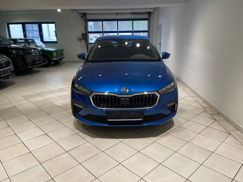 Gebraucht Skoda Scala Selection 150 PS (110 kW) 2025 Blau metallic Kleinwagen