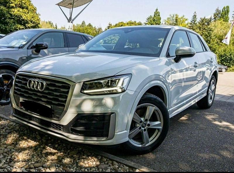Gebraucht Audi Q2 S-Line 116 PS (85 kW) 2016 Weiß SUV