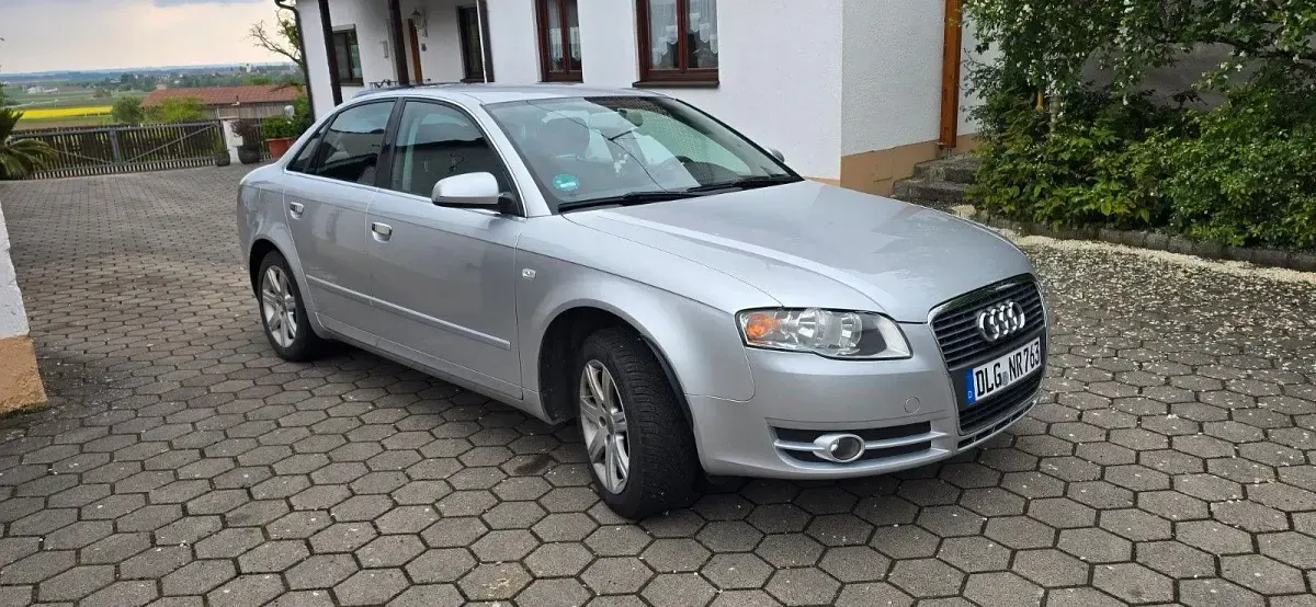 Gebraucht Audi A4 131 PS (96 kW) 2006 Silber Limousine
