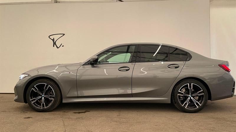 Gebraucht BMW 320 Comfort Edition 184 PS (135 kW) 2025 Skyscraper grau metallic Limousine