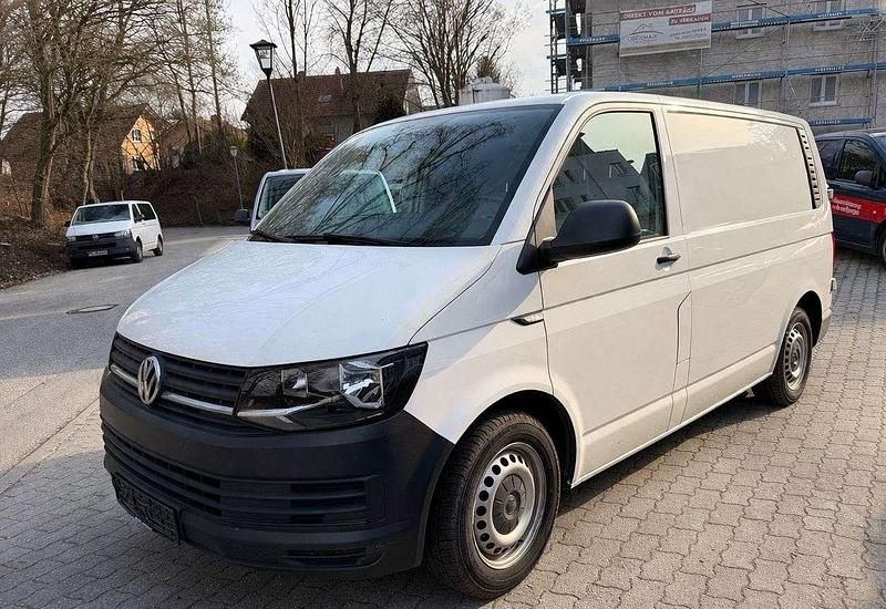 Gebraucht VW Transporter 102 PS (75 kW) 2018 Weiß Van