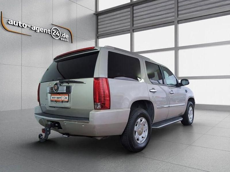 Gebraucht Cadillac Escalade 409 PS (300 kW) 2006 Grau SUV