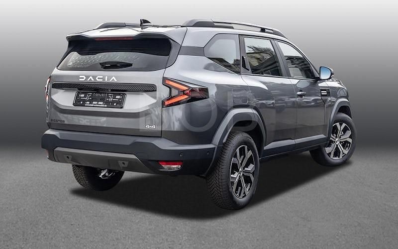 Usado Dacia Bigster Expression 131 HP (96 kW) 2025 Cinzento SUV